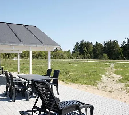 Дом отдыха Four-bedroom Holiday In 8 Ольбек